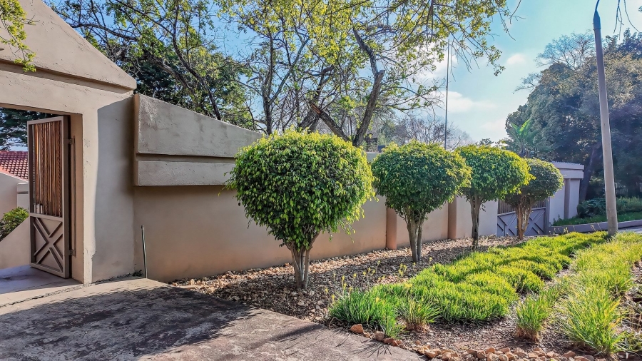 4 Bedroom Property for Sale in Protea Park North West